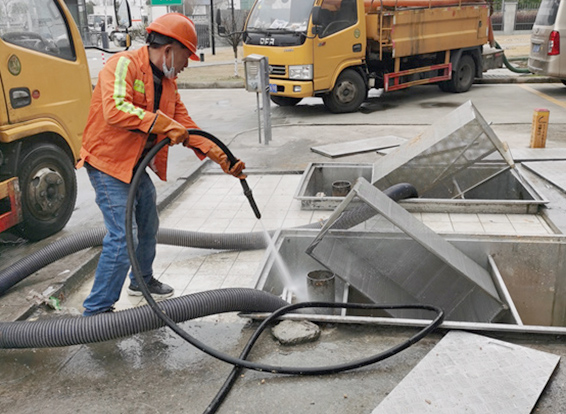 积玉口镇隔油池清理